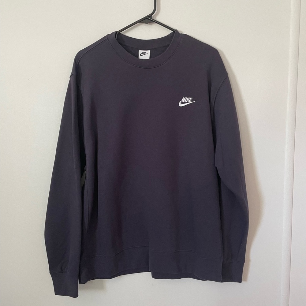 Nike Men's Dark Gray Crewneck Sweater